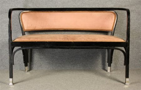 Datato. Divano in legno e lacca nera. Design GUSTAV SIEGEL (Austria,...