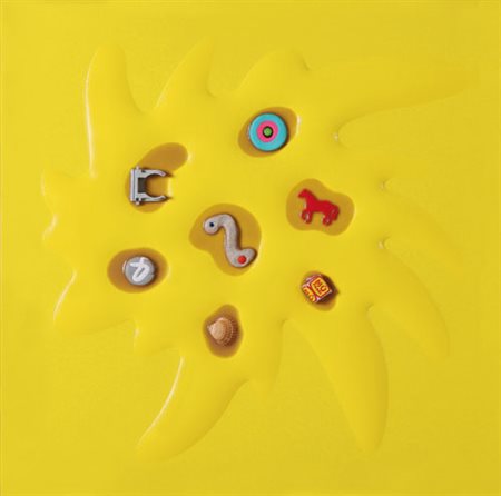 RENZO NUCARA Crema 1948 Bang 10-37, 2011 resine, oggetti, colore serigrafico,...