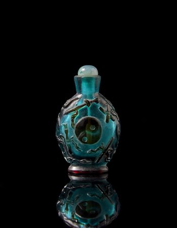 Snuff bottle in vetro a stratiCina, secolo XX(h. 5,5 cm.)-ENA layered glass...