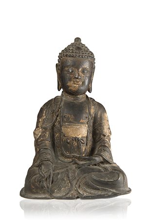 Scultura raffigurante un Buddha in bronzo dorato (difetti)Cina, dinastia Ming...