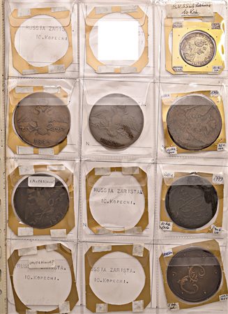 RUSSIA. Epoca degli Zar. Album con 83 monete in rame, 3 in ferro e 2 falsi.