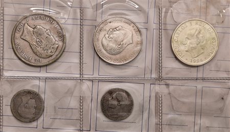 VARIE. Alcune migliaia di monete italiane ed estere, in 10 album.