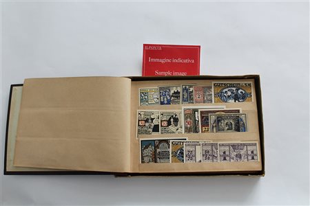 Raccoglitore con alcune centinaia di notgeld.