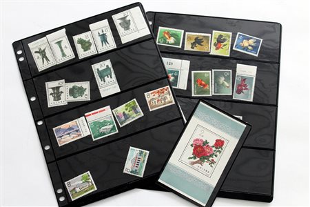 CINA 1960/1964Lotto formato dal foglietto "Peonie" e dalle serie "Pesci",...