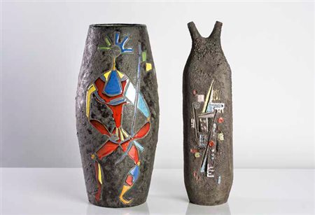 MANIFATTURA ITALIANA Vaso in ceramica con decoro a smalti policromi, anni...
