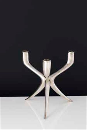MANIFATTURA TEDESCA Candelabro in argento, anni ‘50/’60 Punzoni: MEZZALUNA /...