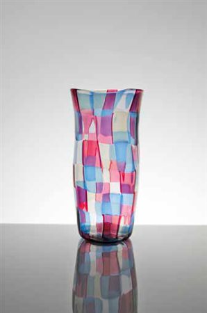 FULVIO BIANCONI (1915 – 1996) VENINI Vaso della serie “Pezzati”, 1996 Firma...