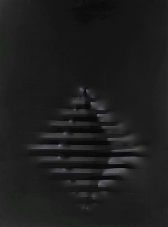 Agostino Bonalumi (1935-2013) Nero, 1973 tela estroflessa e tempera vinilica,...