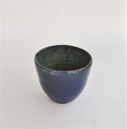 Maria Delago Schale;Glasierte Keramik, Höhe 10 cm, Durchm. 12 cm...