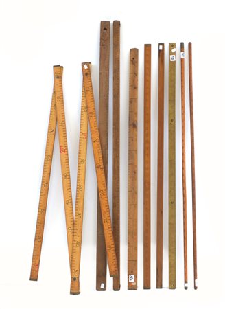 Lotto composto da nove misure in legno-ENNine wooden measures