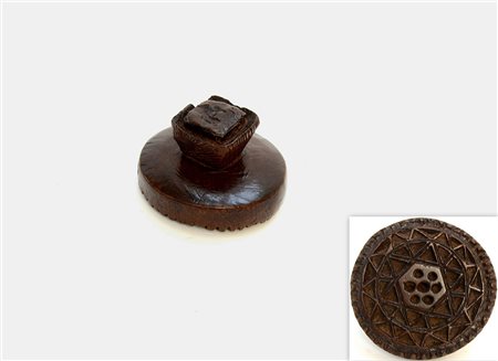 Stampo doppio da pane in legno (difetti)-ENA wooden double bread stamp. Defects