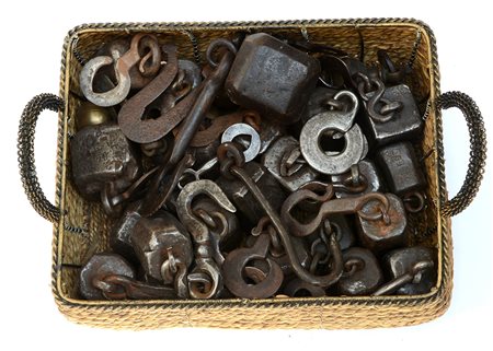 Lotto composto da pesi vari in ferro-ENA lot of various iron weights