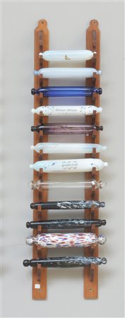 Lotto composto da dodici mattarelli in vetro, varie manifatture, con...