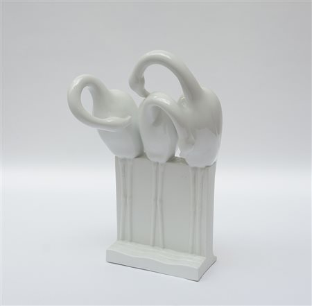 Manifattura di Ginori. "Fenicotteri" gruppo in porcellana bianca (cm 45)