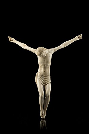 Arte del secolo XIX "Cristo crocefisso" scultura in avorio (h. cm 22)...