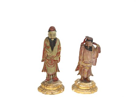 Due statuette in pietra saponaria raffiguranti letterati, dettagli a colori,...