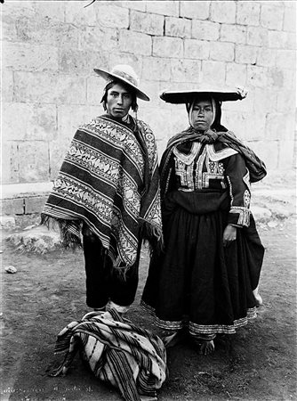 Martin Chambi (1891 - 1973) Cusquenos, Cuzco, anni 1930 Stampa successiva...