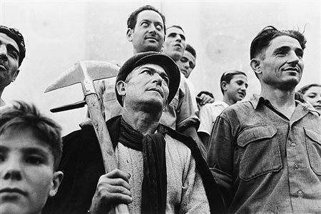 Federico Patellani (1911 - 1977) Contadini, anni 1950 Stampa successiva alla...