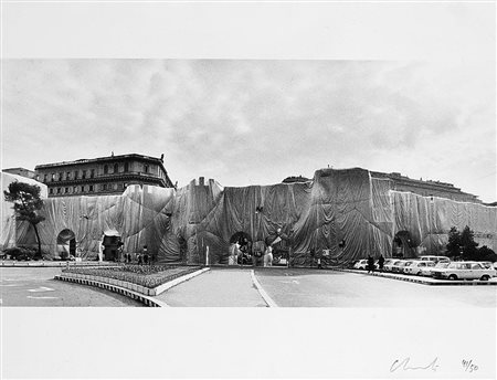 Christo (1935) Mura Aureliane, Roma, 1974 Stampa vintage alla gelatina ai...