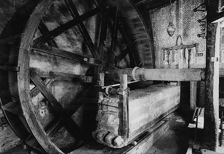 Paolo Monti (1908 - 1982) Mangano del '700 per la stampa dei tessuti,...