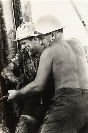 Federico Patellani (1911 - 1977) Operai, Golfo Persico, anni 1960 Stampa...