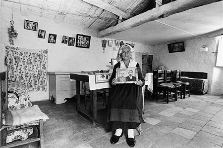 Mario Cresci (1942) Tricarico, dalla serie 'Ritratti reali', 1974 Stampa...