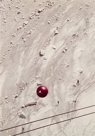 Riccardo Moncalvo (1915 - 2008) La sfera, 1962 Stampa cromogenica successiva...