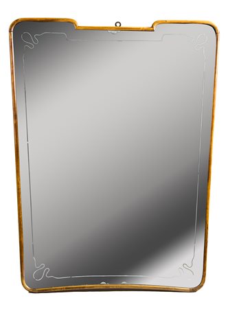 MANIFATTURA ITALIANA Specchiera di forma sagomata Legno e vetro, 114,3 x 86,5 cm