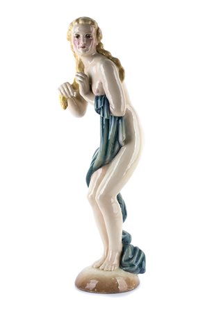 KERAMOS - VIENNA Bagnante Scultura in ceramica dipinta, h. 55,5 cm Firma e...