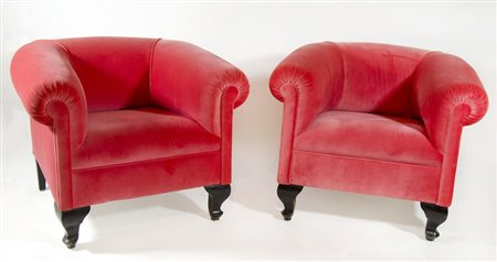 Coppia di poltrone a pozzetto rivestite con stoffa rosa. Periodo Art-Decò.