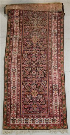 Lunga corsia Malayer, cm. 104x480.