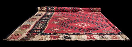 Produzione di gusto europeo Tappeto tipo Kilim, 1960 circa Lana e altri...