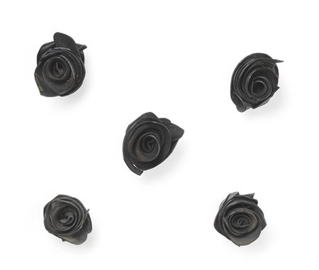 Paolo Canevari Roma 1963 Rose, 1992 Gomma, cinque elementi, cm. 10 h. ognuna...