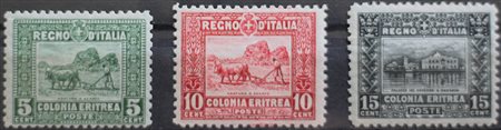 1928/29 Eritrea num.129-131 senza linguella Prezzo di catalogo : 1.125 €