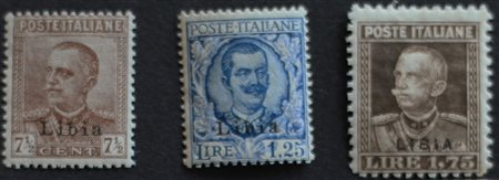 1928/29 Libia num.78-80 senza linguella Prezzo di catalogo : 550 €
