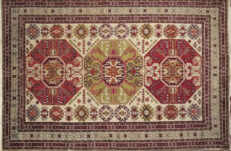 SHIRWAN Tappeto, Caucaso. Epoca 1940 circa. . Cm 200,00 x 162,00. Valore 350€.