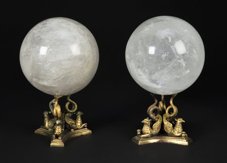 MANIFATTURA DEL XX SECOLO Coppia di sfere in cristallo di rocca. Diametro...