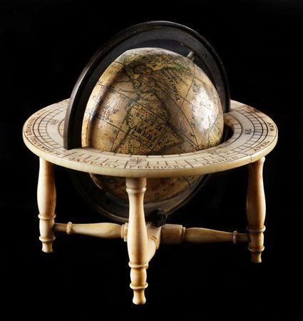 KLINGER JOHAN GREGOR (1764 - 1806) Globo terrestre da tavolo con base in osso...