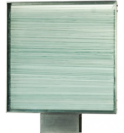 ADOLF LUTHER 1912 - 1990 Senza titolo, anni '70 Scultura in vetro e...