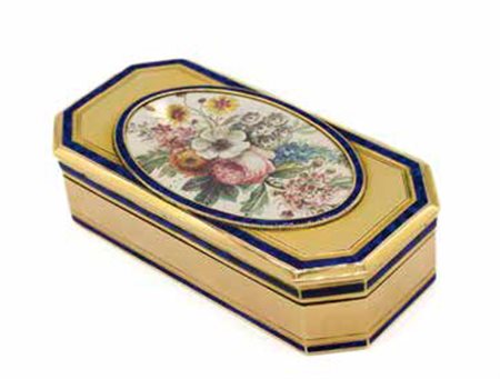 Tabacchiera in oro 18kt, gr. 121,00, con smalti blu, Francia 1770 circa.