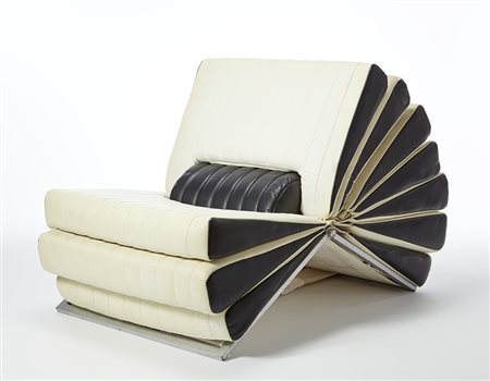 Gruppo DAM Poltrona modello "Poltrona Libro". Produzione Busnelli, Misinto,...