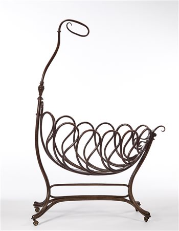 J & J Kohn Culla modello "P89". Austria, 1895ca. Legno di faggio curvato al...