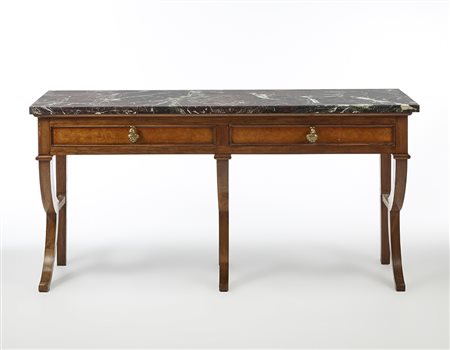 Ettore Fagiuoli (Verona 1884 - Verona 1961)Consolle a due cassetti di gusto...