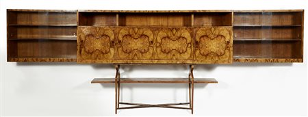Pietro Lingeri (Bolvedro 1894 - Bolvedro 1968)Buffet-mobile bar con anta...