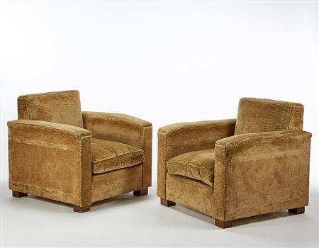 Melchiorre Bega (Crevalcore 1898 - Milano 1976)Coppia di poltrone imbottite....