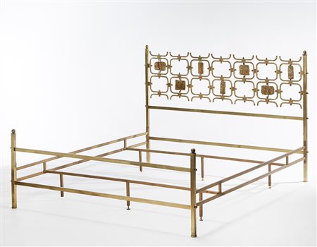MANIFATTURA ITALIANA Letto matrimoniale. Anni '50/'60. Struttura in ottone,...