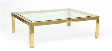 Tavolo basso con struttura in profilato di ottone e piano in vetro. Italia,...