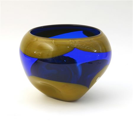 Seguso Viro Vaso a bocca circolare e base triangolare smussata in vetro...