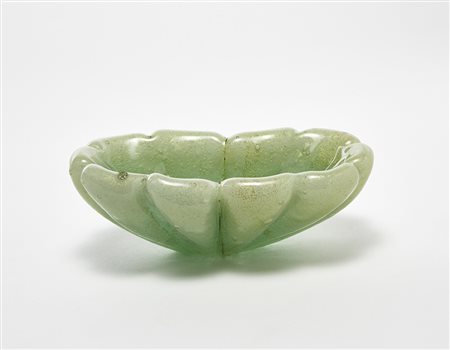 Manifattura di Murano Coppetta costolata in vetro sommerso pulegoso verde con...