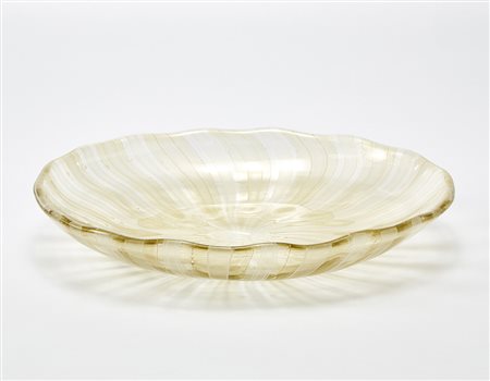 Barovier & Toso Centrotavola ovale a bordo ondulato in vetro soffiato a canne...